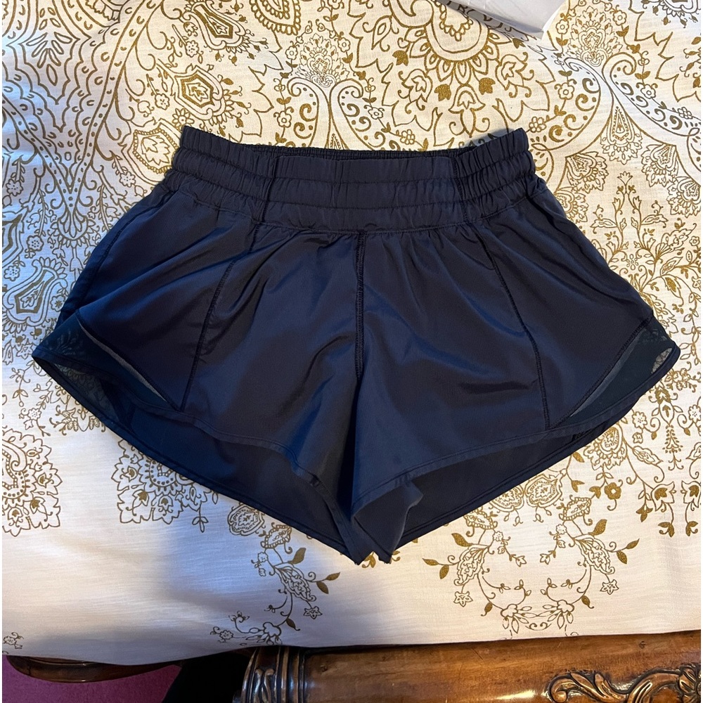 Lululemon 2 inch short